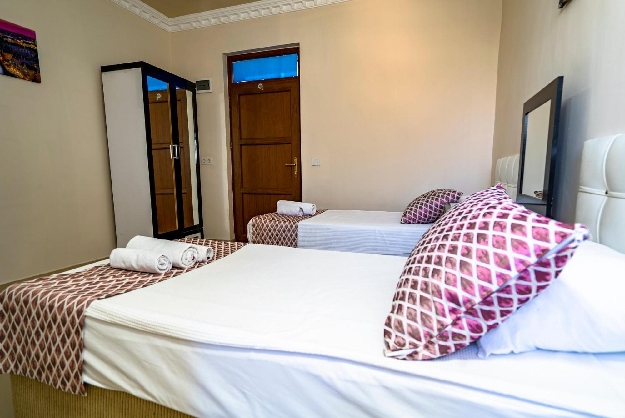 Elvin Otel Side Eksteriør bilde